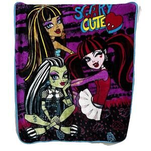 Monster High Scary Cute Soft Fleece Plush Blanket Throw 2015 Mattel 38”x47” VGC